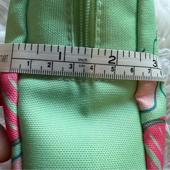 CLINIQUE X DRAWRBERTSON MAKEUP BAG – FRUIT PRINT - Picture 10 of 17